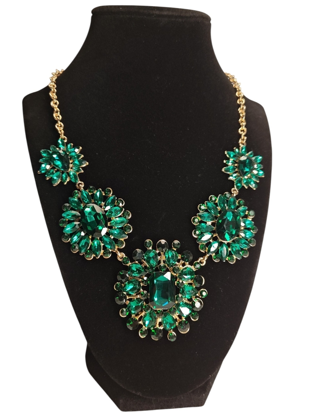 Natasha Emerald Green Rhinestone Statement Necklace Gold Tone Bib Crystal New